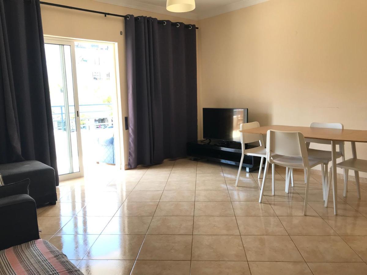 Rei Apartment Куартейра Екстериор снимка