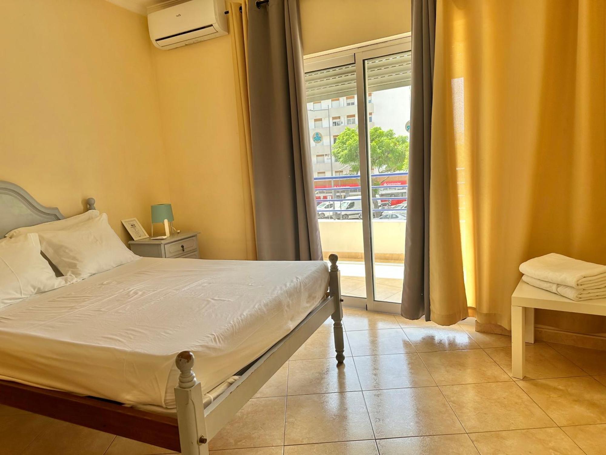 Rei Apartment Куартейра Екстериор снимка