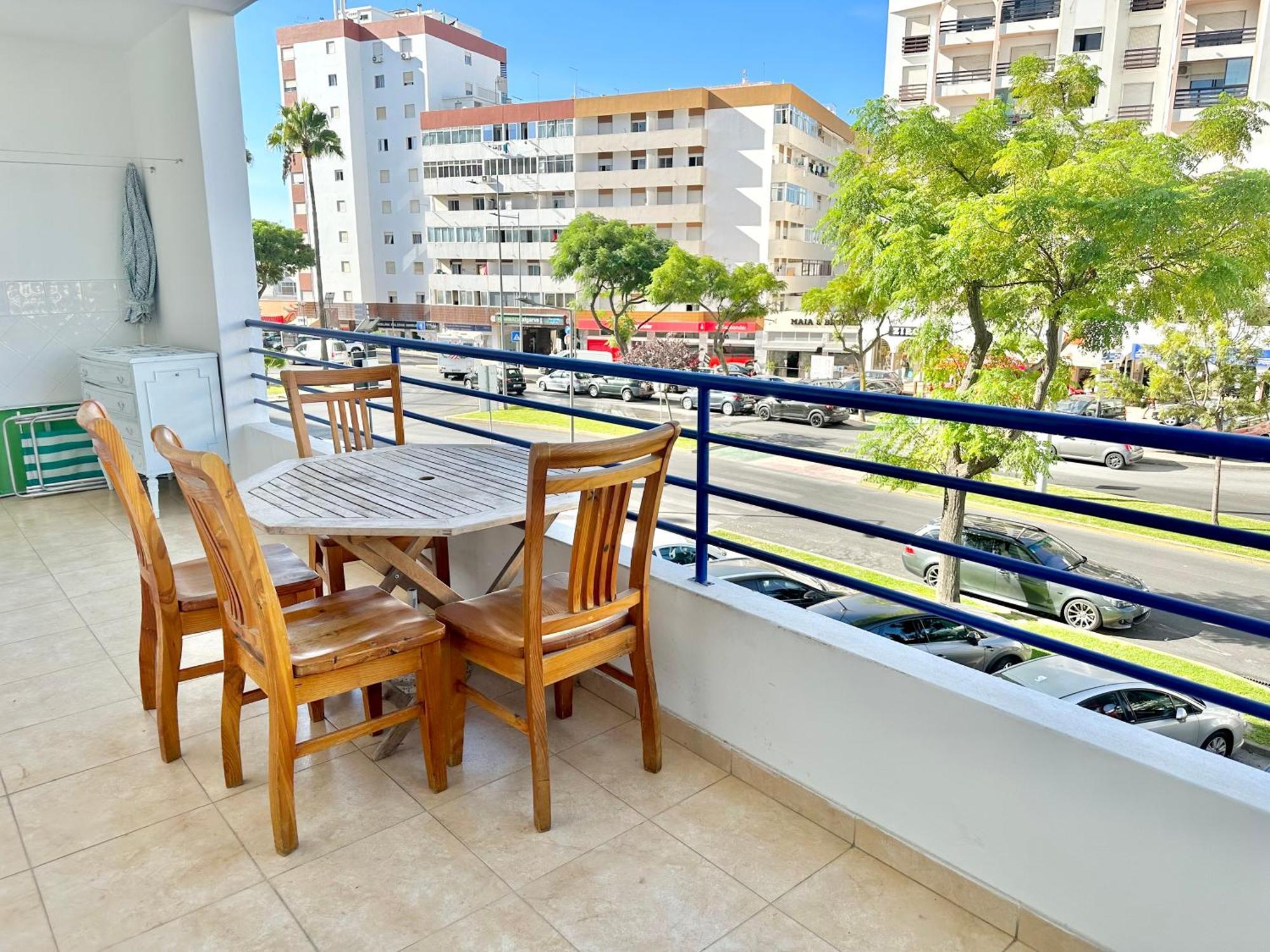 Rei Apartment Куартейра Екстериор снимка