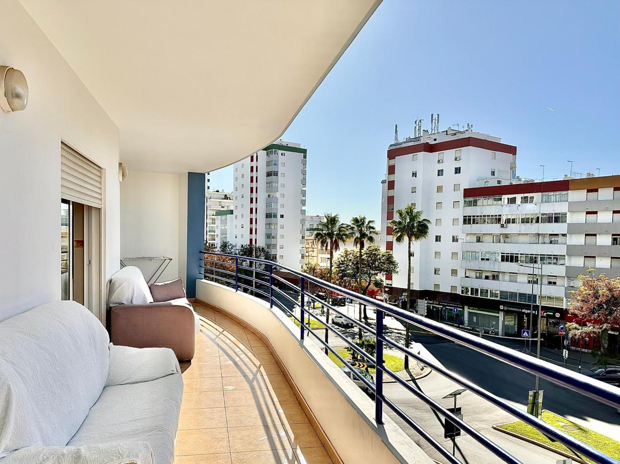Rei Apartment Куартейра Екстериор снимка