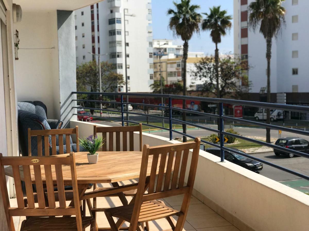 Rei Apartment Куартейра Екстериор снимка