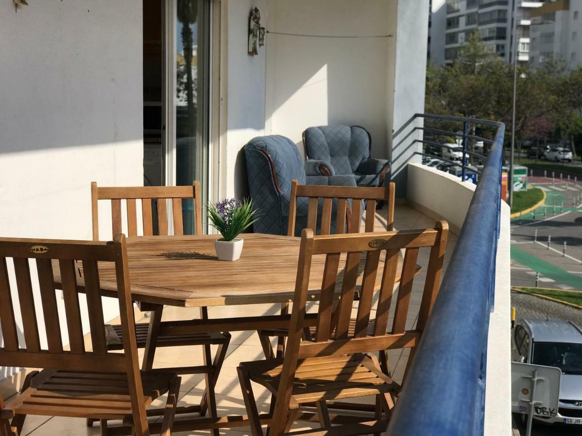 Rei Apartment Куартейра Екстериор снимка